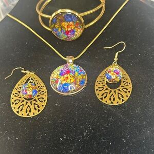 Gold Floral Multicolor Pendant Necklace Bracelet and Earring Set